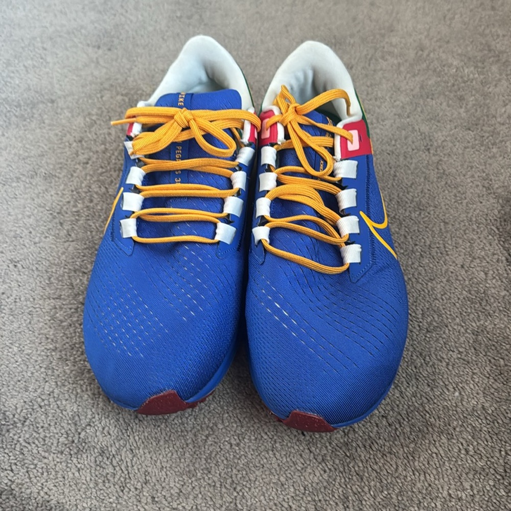 Nike Air Zoom Hyper Royal/University Gold Pegasus 38 Jordan Moss Shoe SIZE 11.5 - Picture 3 of 13